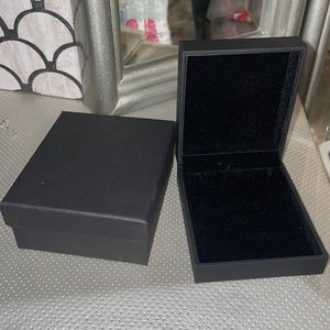 Jewelry Pendant Box